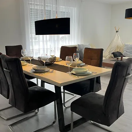 Ferienwohnung רויטלינגן